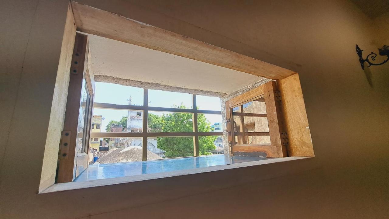 Sufi Khandar Home Stay Yeni Delhi Dış mekan fotoğraf