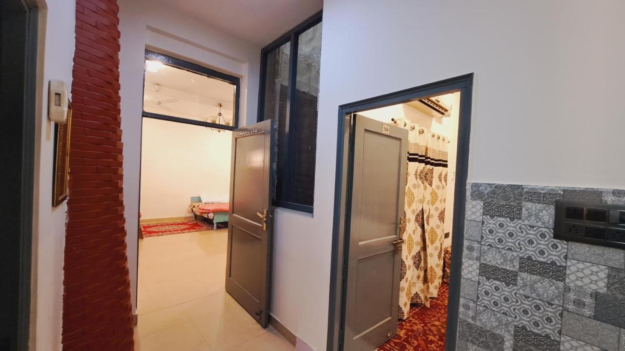 Sufi Khandar Home Stay Yeni Delhi Dış mekan fotoğraf