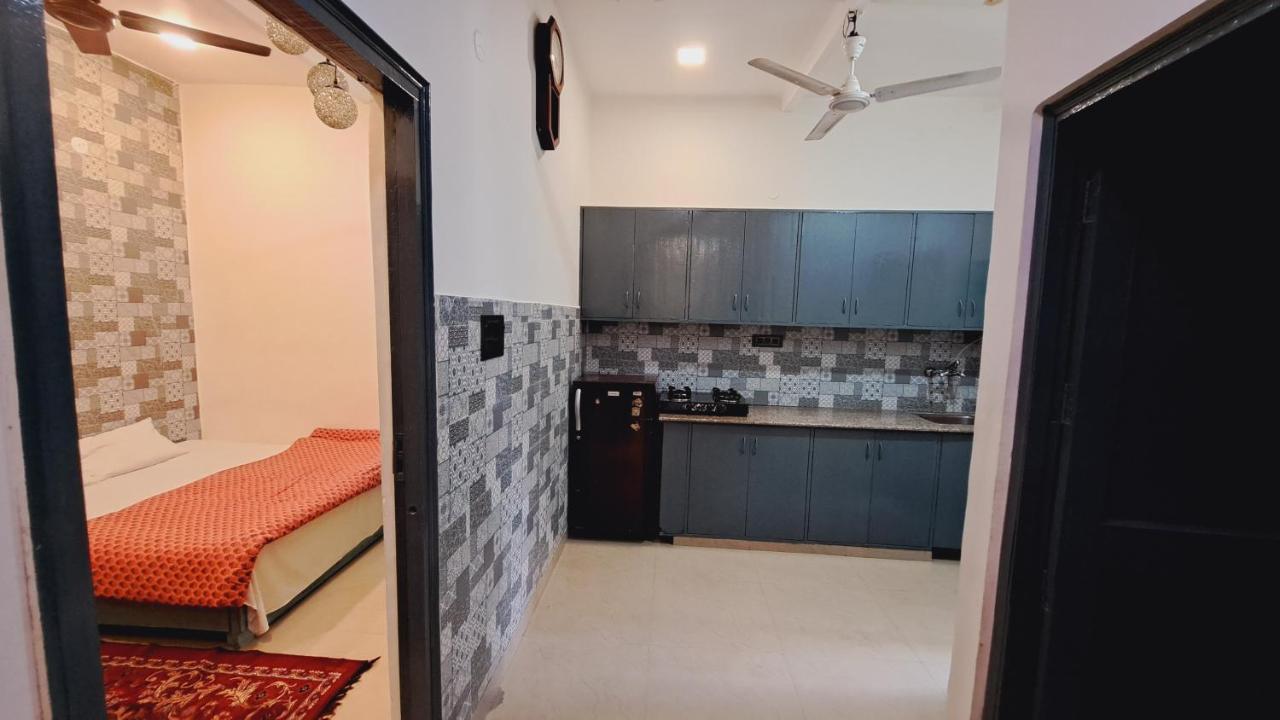 Sufi Khandar Home Stay Yeni Delhi Dış mekan fotoğraf