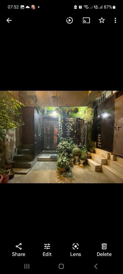 Sufi Khandar Home Stay Yeni Delhi Dış mekan fotoğraf