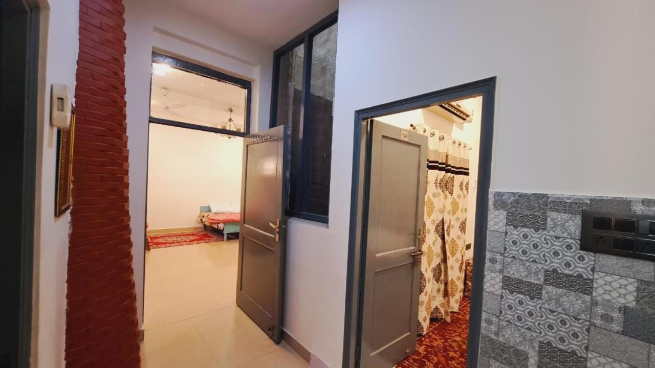 Sufi Khandar Home Stay Yeni Delhi Dış mekan fotoğraf